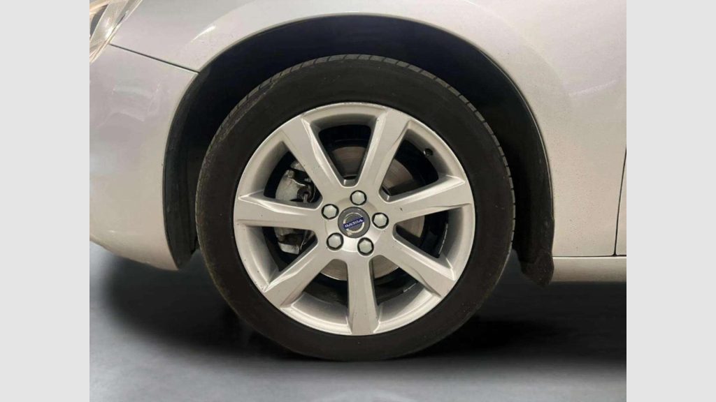 Volvo V60 2.0 D3 Momentum