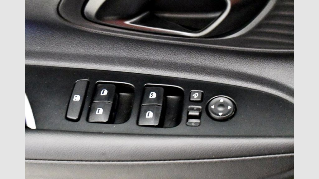 Hyundai Bayon 1.0 TGDI 74kW (100CV) 48V Maxx