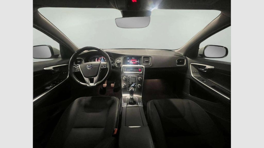 Volvo V60 2.0 D3 Momentum