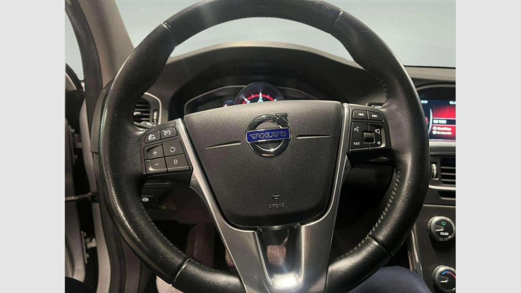Volvo V60 2.0 D3 Momentum