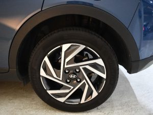 HYUNDAI BAYON 1.0 TGDI 74kW (100CV) 48V Maxx