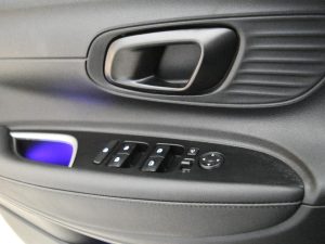 HYUNDAI BAYON 1.0 TGDI 74kW (100CV) 48V Maxx