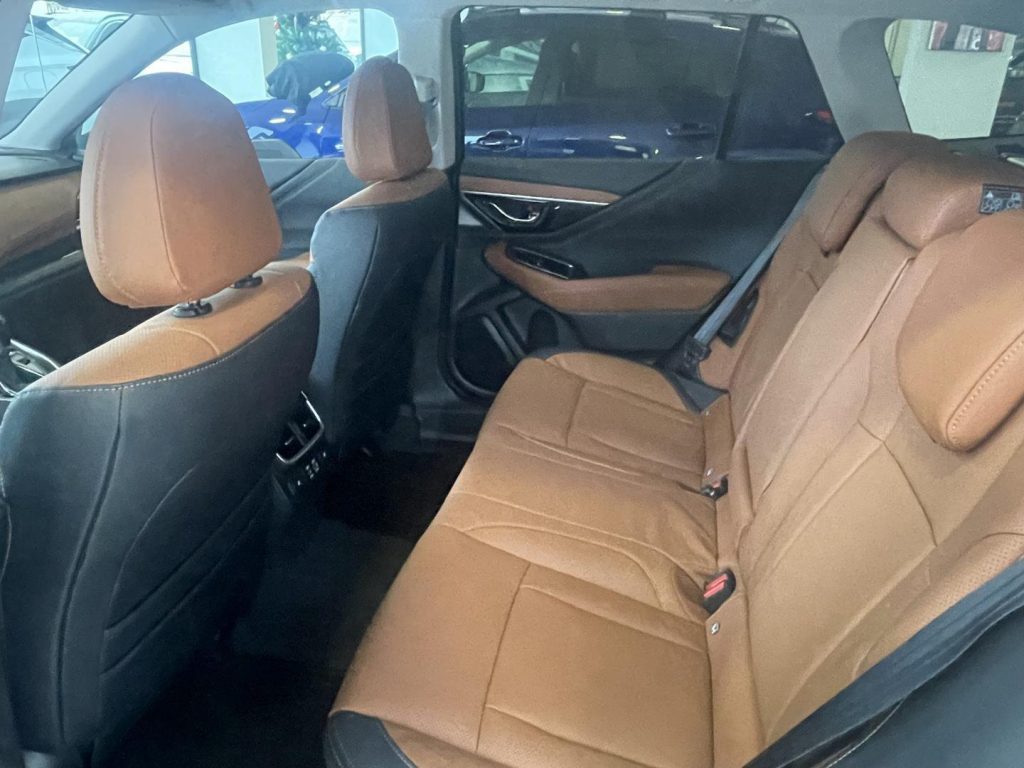 SUBARU OUTBACK 2.5i Touring CVT Lineartronic AWD