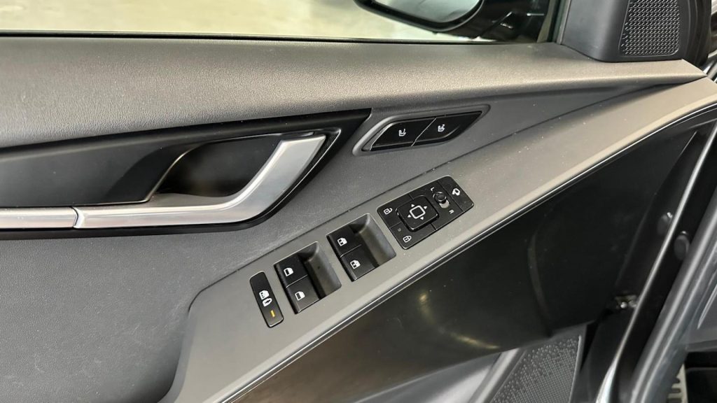 Kia Niro 1.6 GDi HEV 104kW (141CV) Emotion