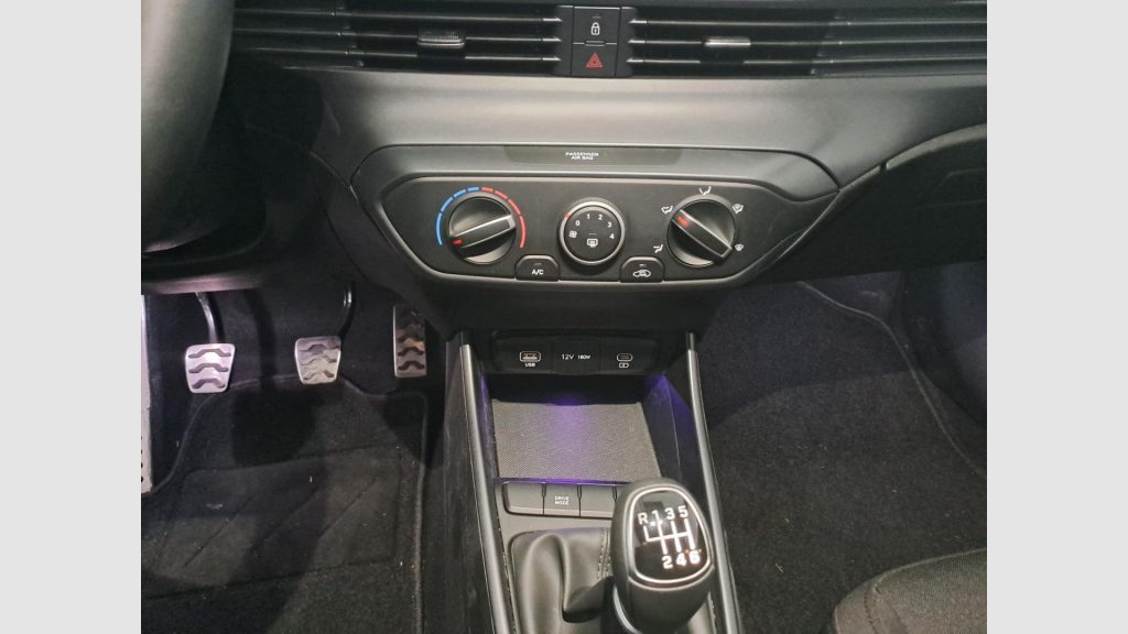 Hyundai Bayon 1.0 TGDI 74kW (100CV) 48V Maxx