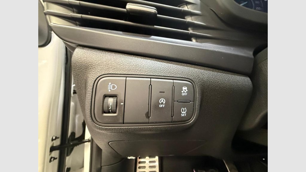 Hyundai Bayon 1.0 TGDI 74kW (100CV) 48V Tecno DCT