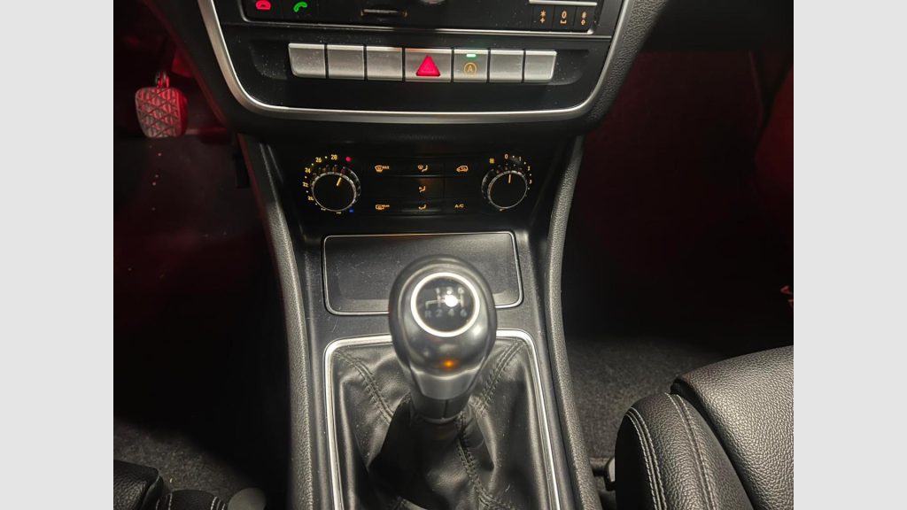 Mercedes-Benz Clase CLA CLA 200 d