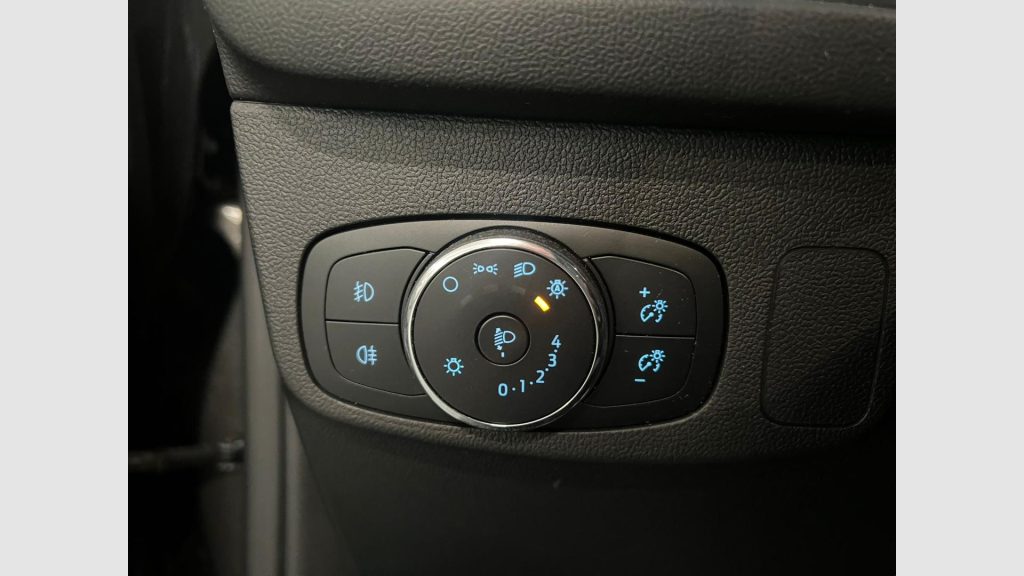 Ford Focus 1.0 Ecoboost MHEV 114kW Active