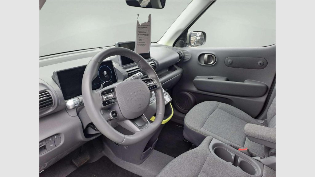 Hyundai Inster 49KWH 85KW (115CV) Maxx Cross