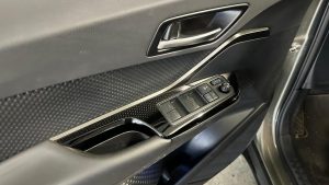Toyota C-HR 2.0 180H Advance