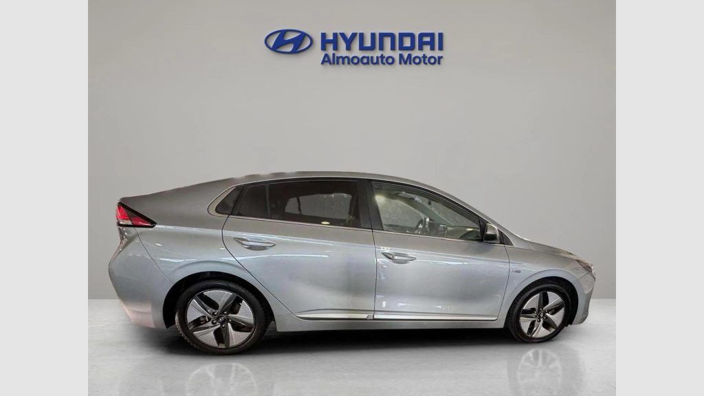 Hyundai IONIQ 1.6 GDI HEV Style DCT