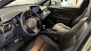 Toyota C-HR 2.0 180H Advance