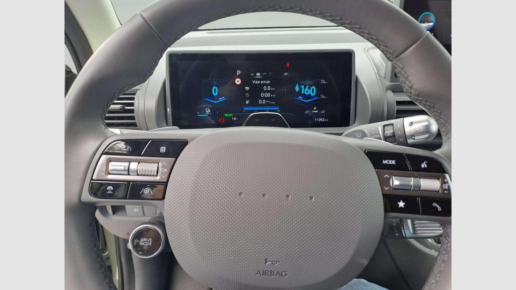 Hyundai Inster 49KWH 85KW (115CV) Maxx Cross
