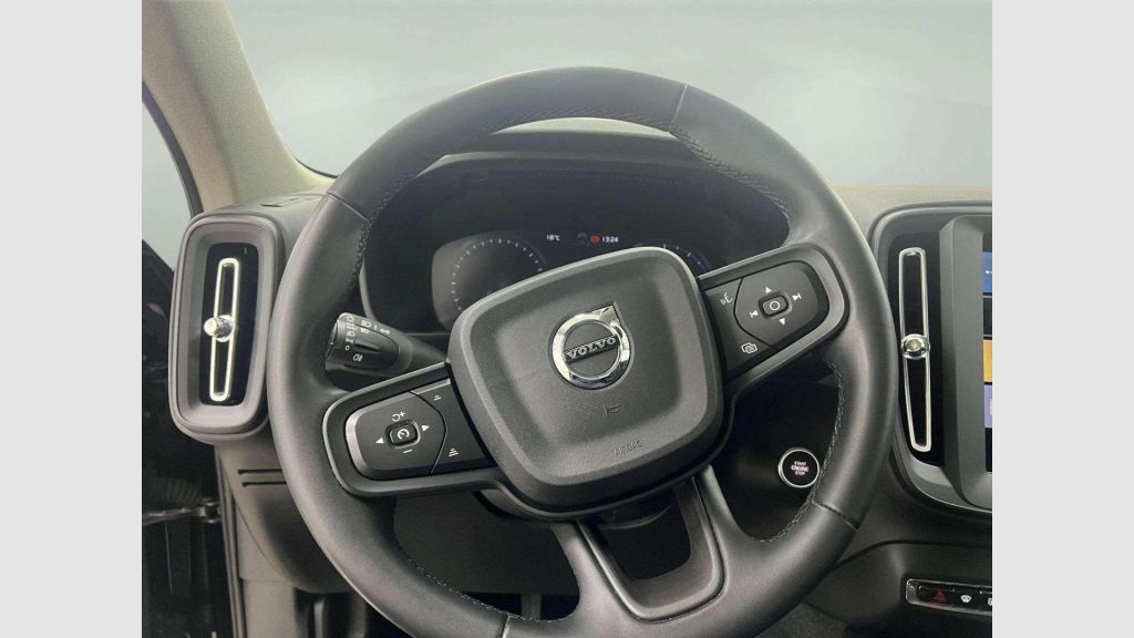 Volvo XC40 1.5 T2 Momentum Core