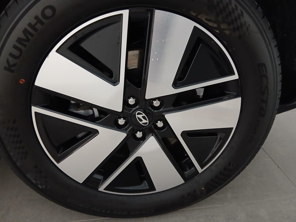 Hyundai IONIQ 9 110kWh AWD Energy