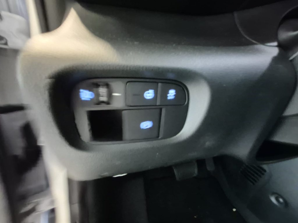 Hyundai Inster 49KWH 85KW (115CV) Tecno