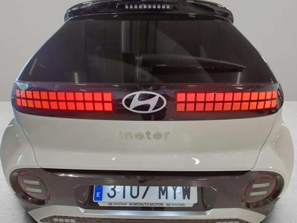 Hyundai Inster 49KWH 85KW (115CV) Tecno