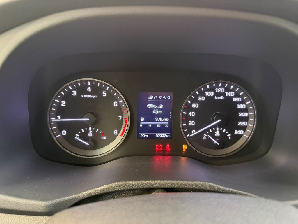 Hyundai Tucson 1.6 TGDi Link Sky 4×2