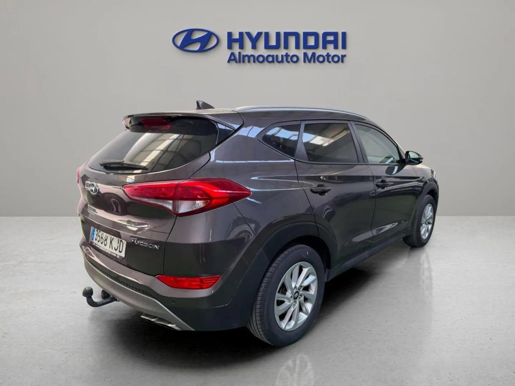 Hyundai Tucson 1.6 TGDi Link Sky 4×2