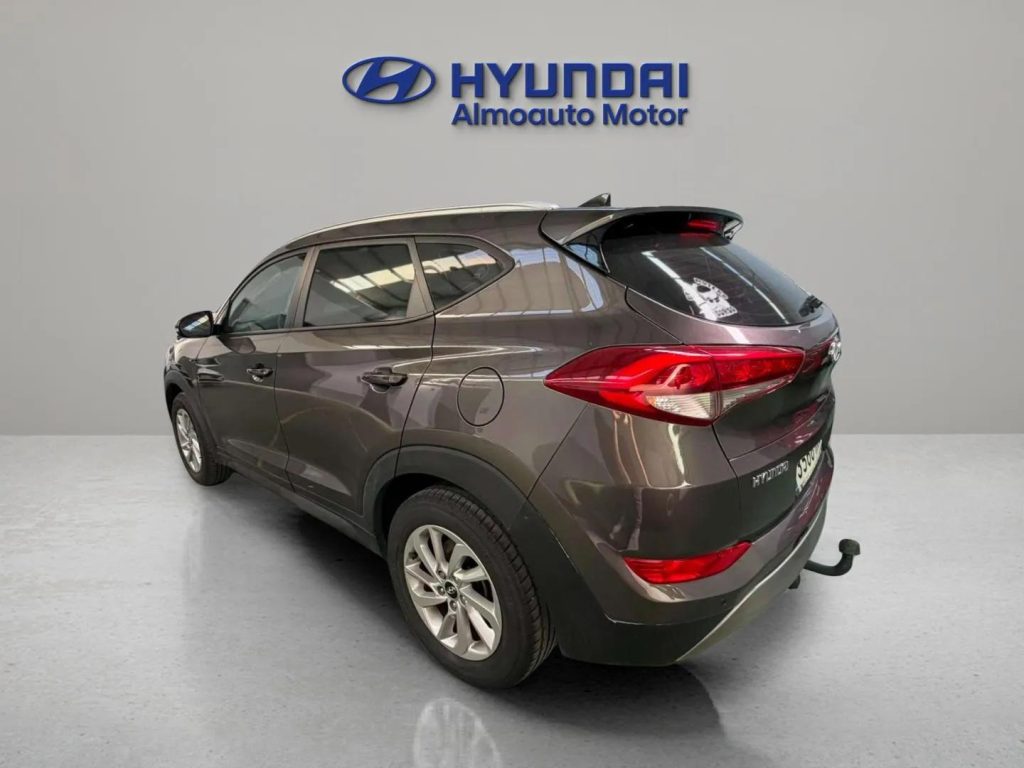 Hyundai Tucson 1.6 TGDi Link Sky 4×2