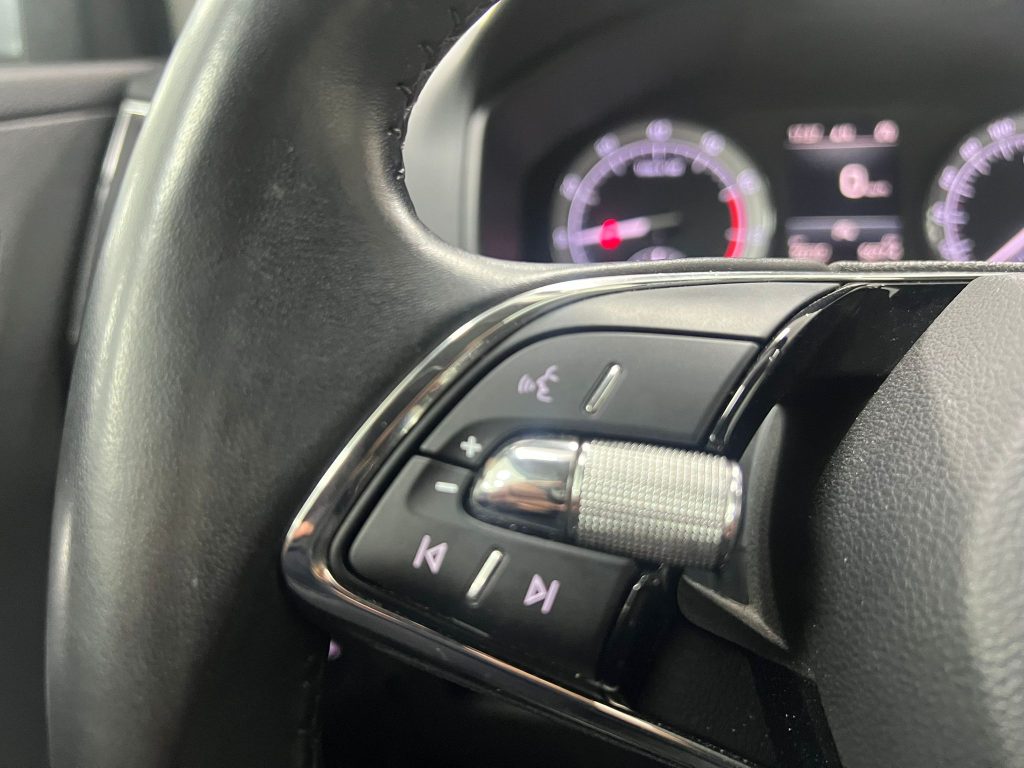 Skoda Karoq 1.0 TSI 81kW (110CV) Ambition