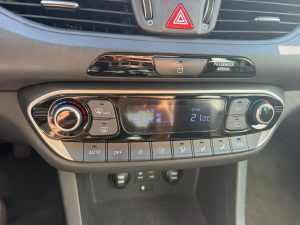 Hyundai i30 1.4 TGDI Tecno Fastback