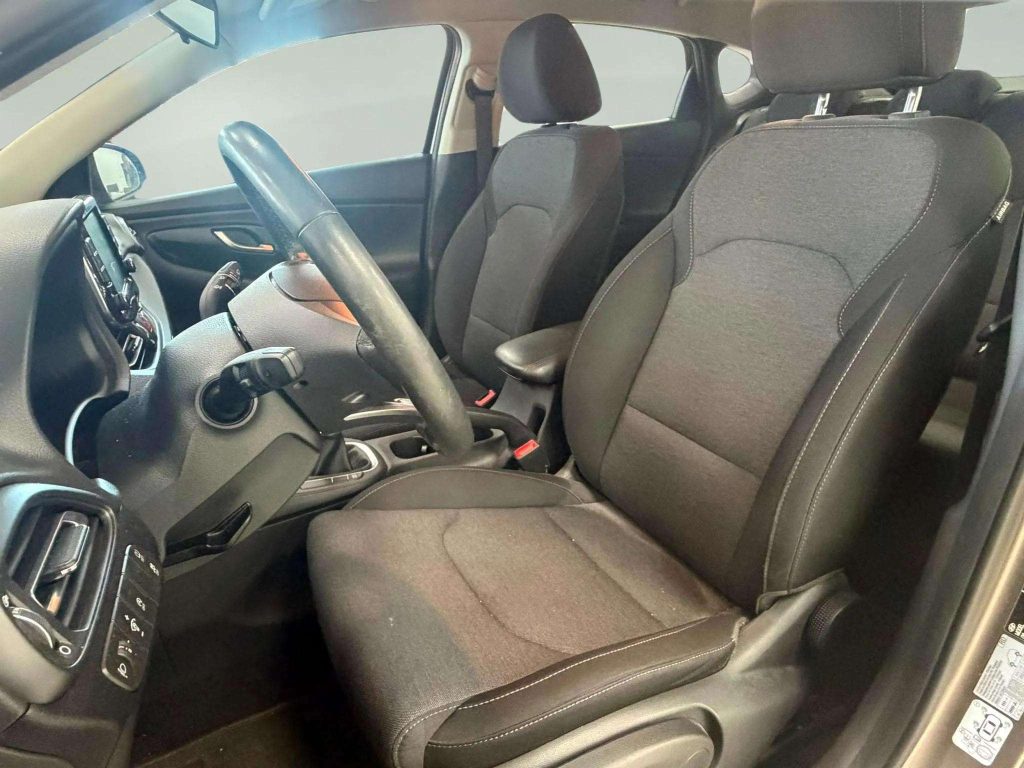 Hyundai i30 1.0 TGDI 48V Klass Fastback