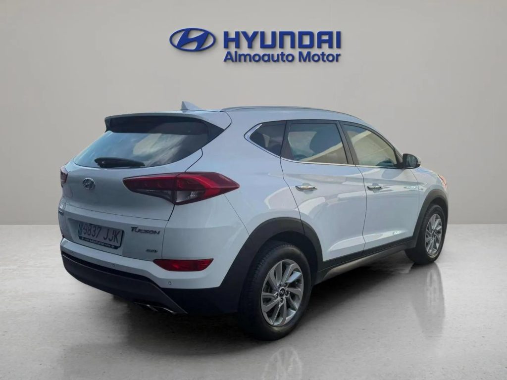 Hyundai Tucson 2.0 CRDi 136cv Tecno Auto 4×4