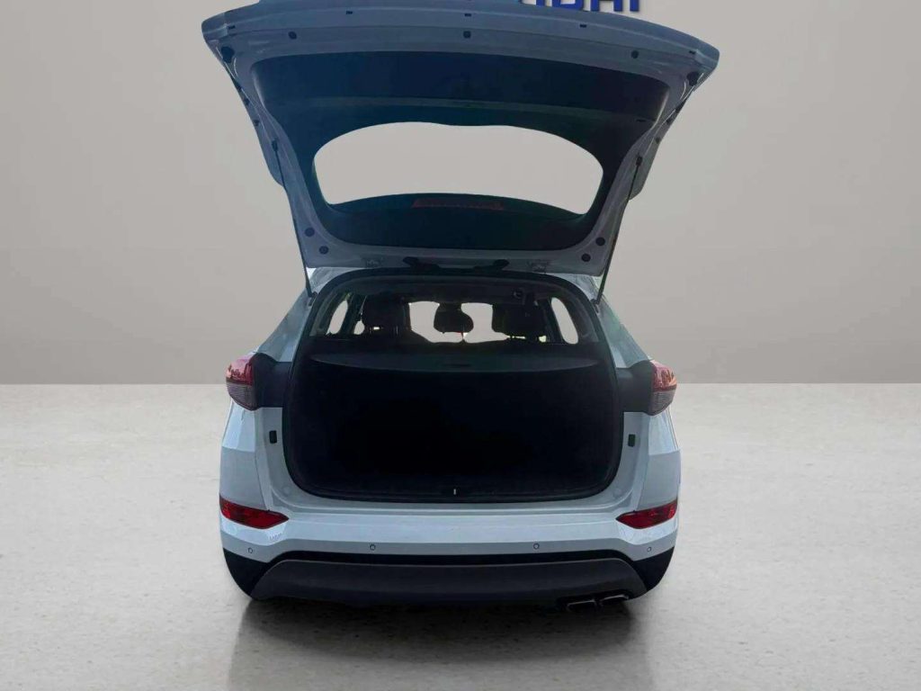 Hyundai Tucson 2.0 CRDi 136cv Tecno Auto 4×4