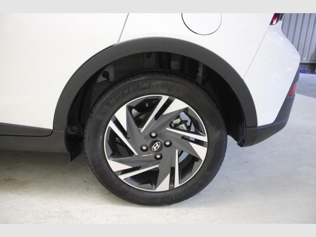 Hyundai Bayon 1.0 TGDI 74kW (100CV) 48V Maxx