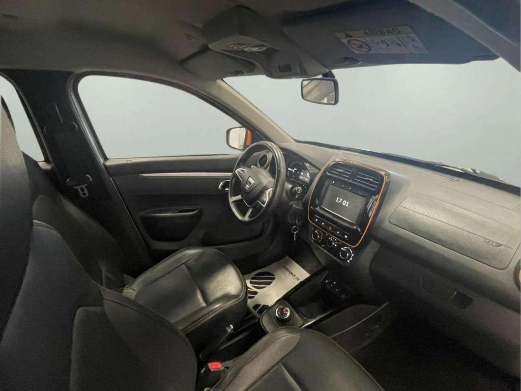 Dacia Spring Comfort Plus Electric 33kW (45CV)