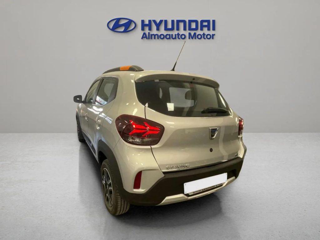 Dacia Spring Comfort Plus Electric 33kW (45CV)