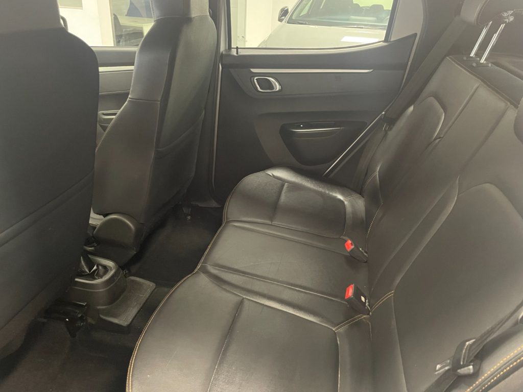 Dacia Spring Comfort Plus Electric 33kW (45CV)