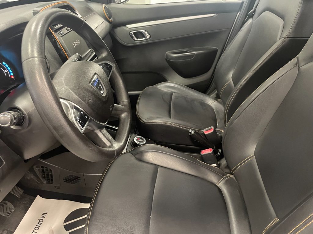 Dacia Spring Comfort Plus Electric 33kW (45CV)