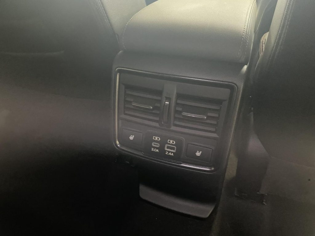 Subaru Forester 2.0i Hybrid Touring