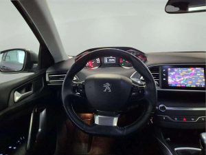 Peugeot 308 5p Allure 1.2 PureTech 96KW (130CV)
