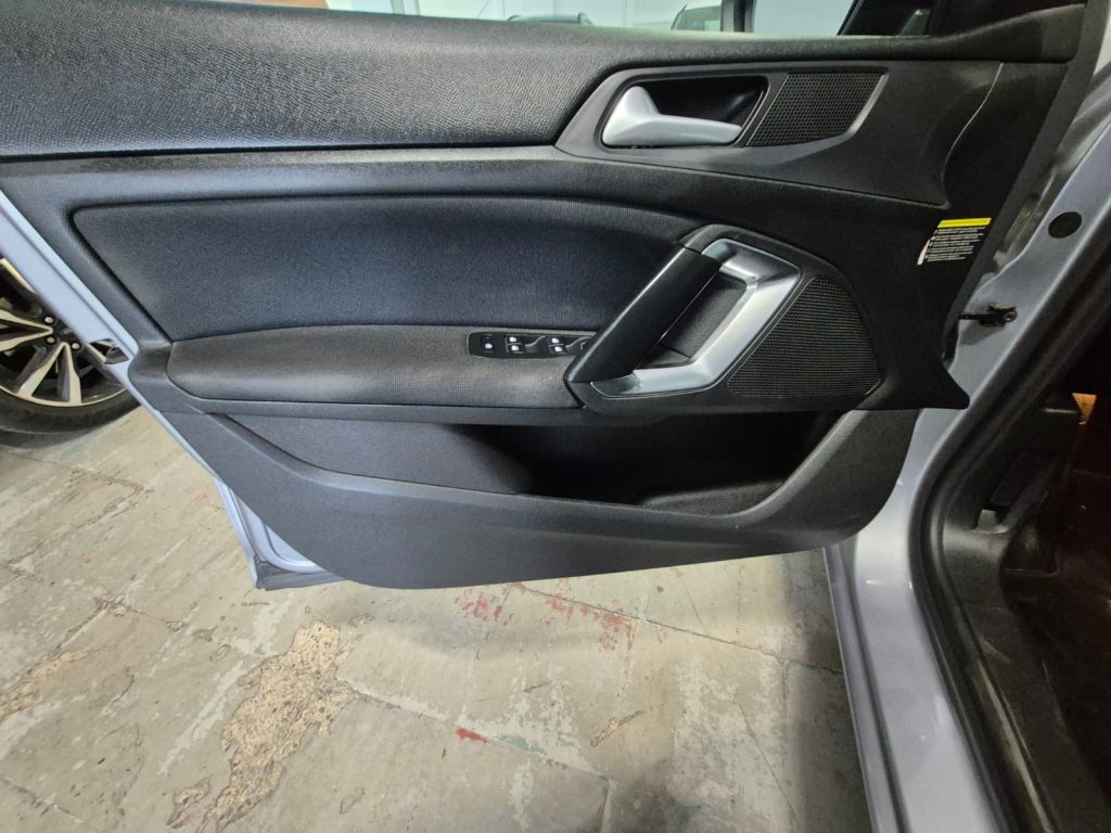 Peugeot 308 5p Allure 1.2 PureTech 96KW (130CV)