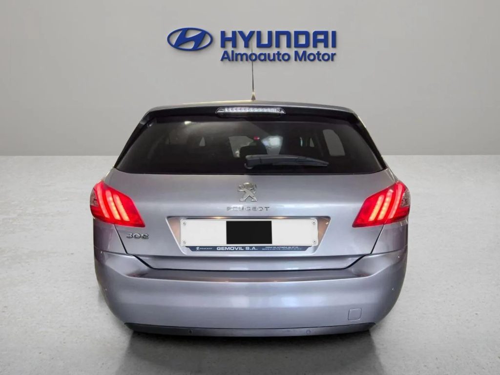 Peugeot 308 5p Allure 1.2 PureTech 96KW (130CV)