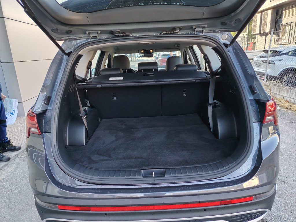 Hyundai Santa Fe 2.2 CRDi Maxx DCT 4×2