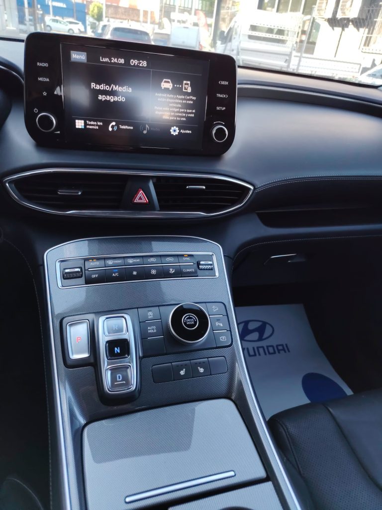 Hyundai Santa Fe 2.2 CRDi Maxx DCT 4×2