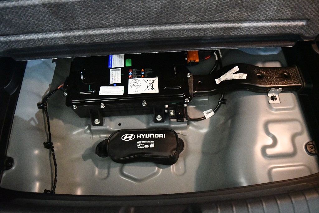 Hyundai Bayon 1.0 TGDI 74kW (100CV) 48V Maxx