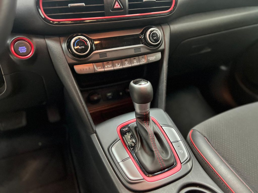 Hyundai Kona 1.6 GDI HEV Tecno Red DCT