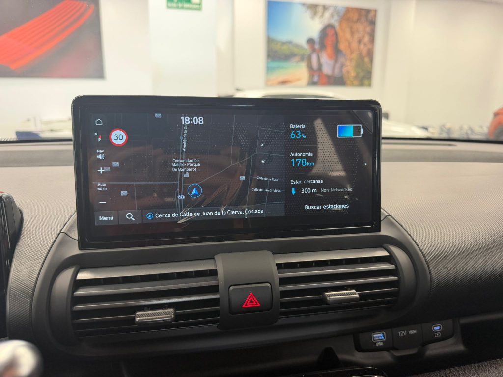 Hyundai Inster 42KWH 71KW (97CV) Klass