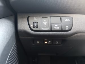 Hyundai IONIQ 1.6 GDI PHEV Tecno DCT