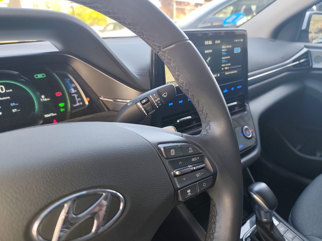 Hyundai IONIQ 1.6 GDI PHEV Tecno DCT