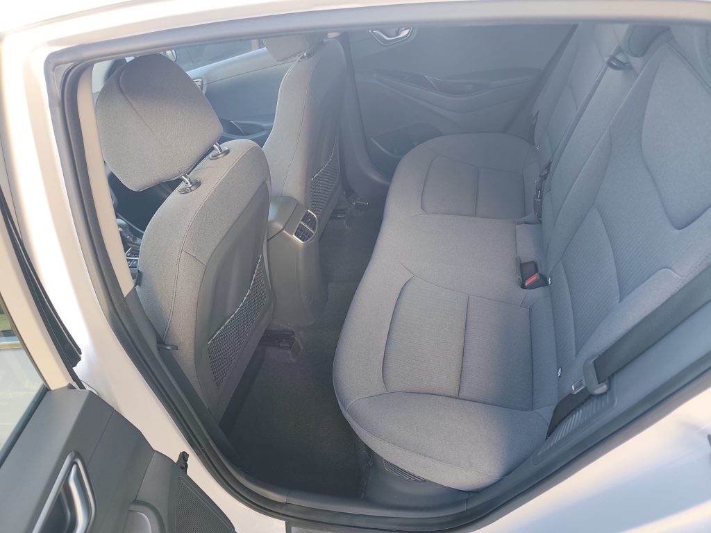 Hyundai IONIQ 1.6 GDI PHEV Tecno DCT